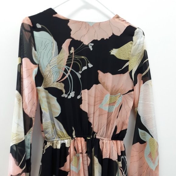 Lulu's Floral Maxi Dress - Picture 2 of 2